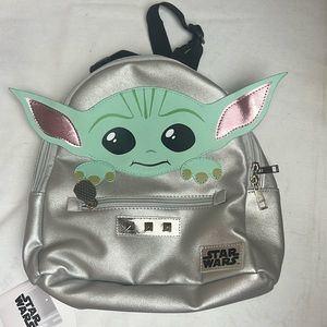 Star Wars Disney Bioworld Mandalorian Baby Yoda Mini backpack new with tags